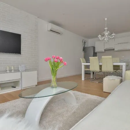 Jelena Apartment